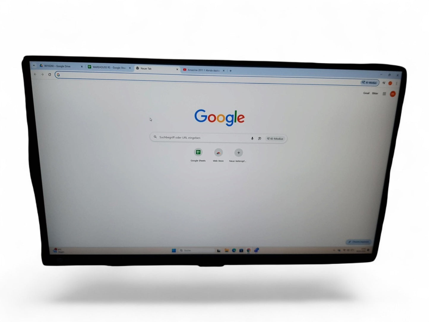 8890445