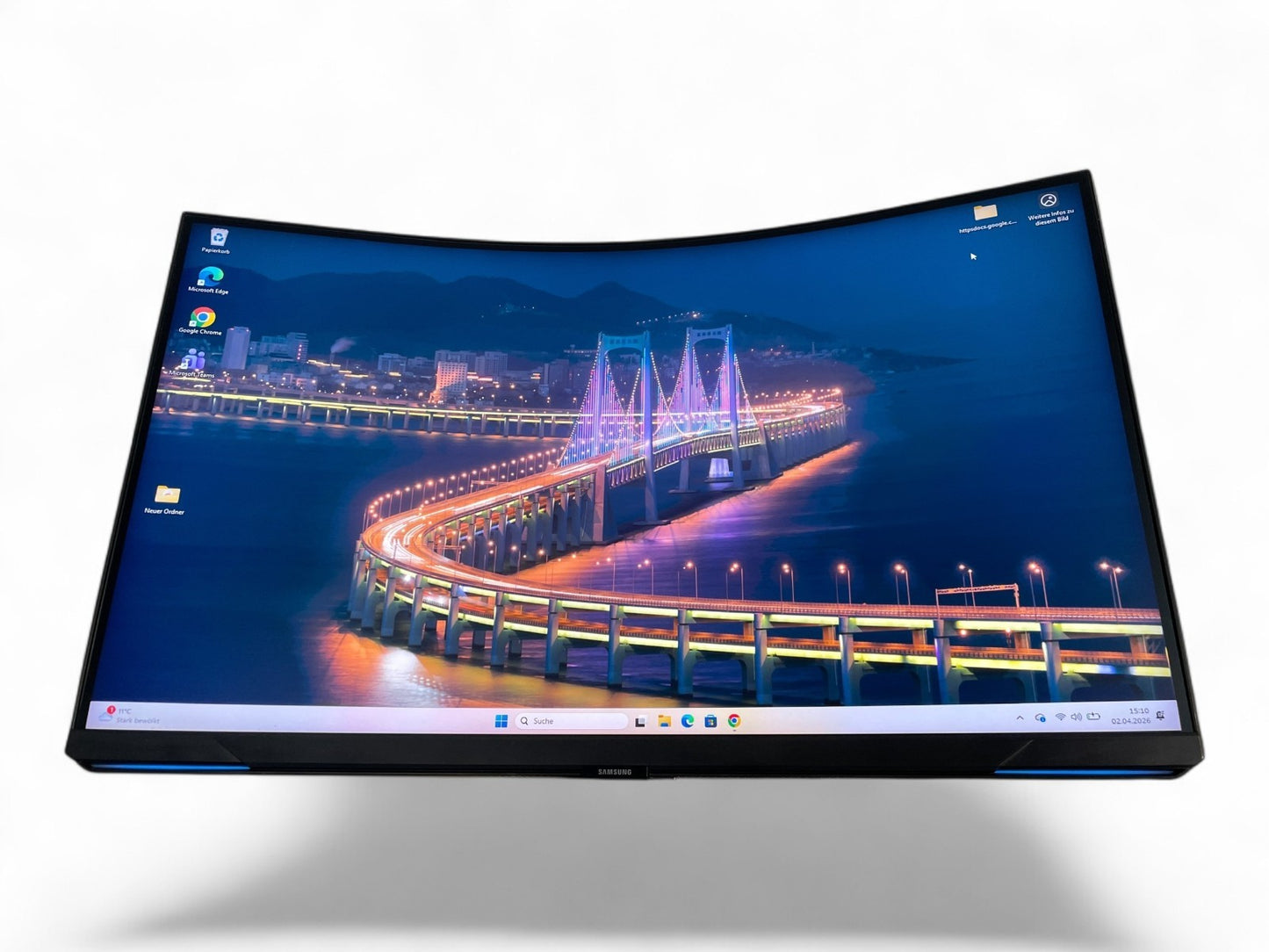8890446