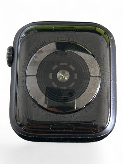 8905962