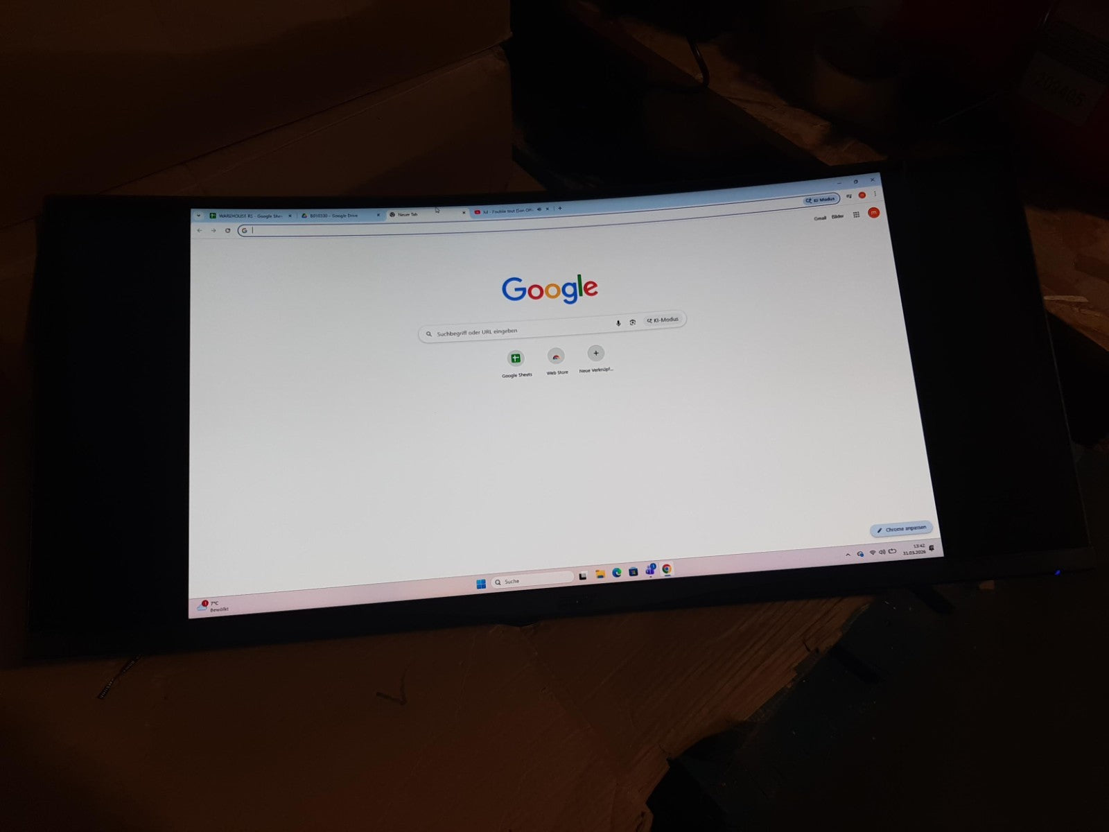 8671678