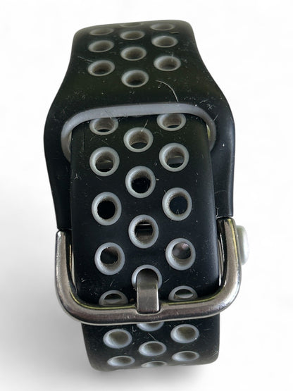 8905829