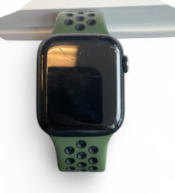 8945226
