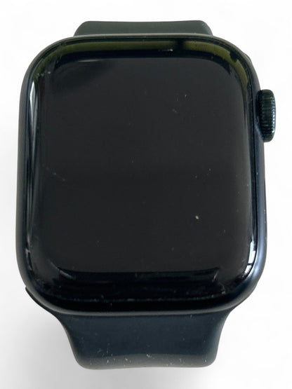 8905826
